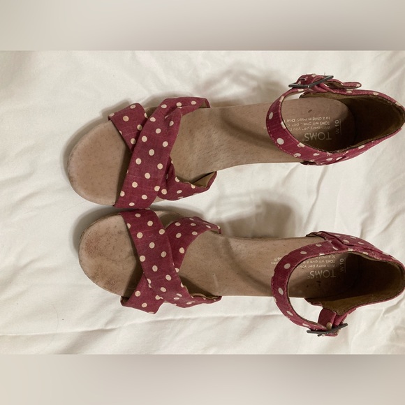 Toms Sienna Red Polka Dot Wedge, 10 - Picture 3 of 4